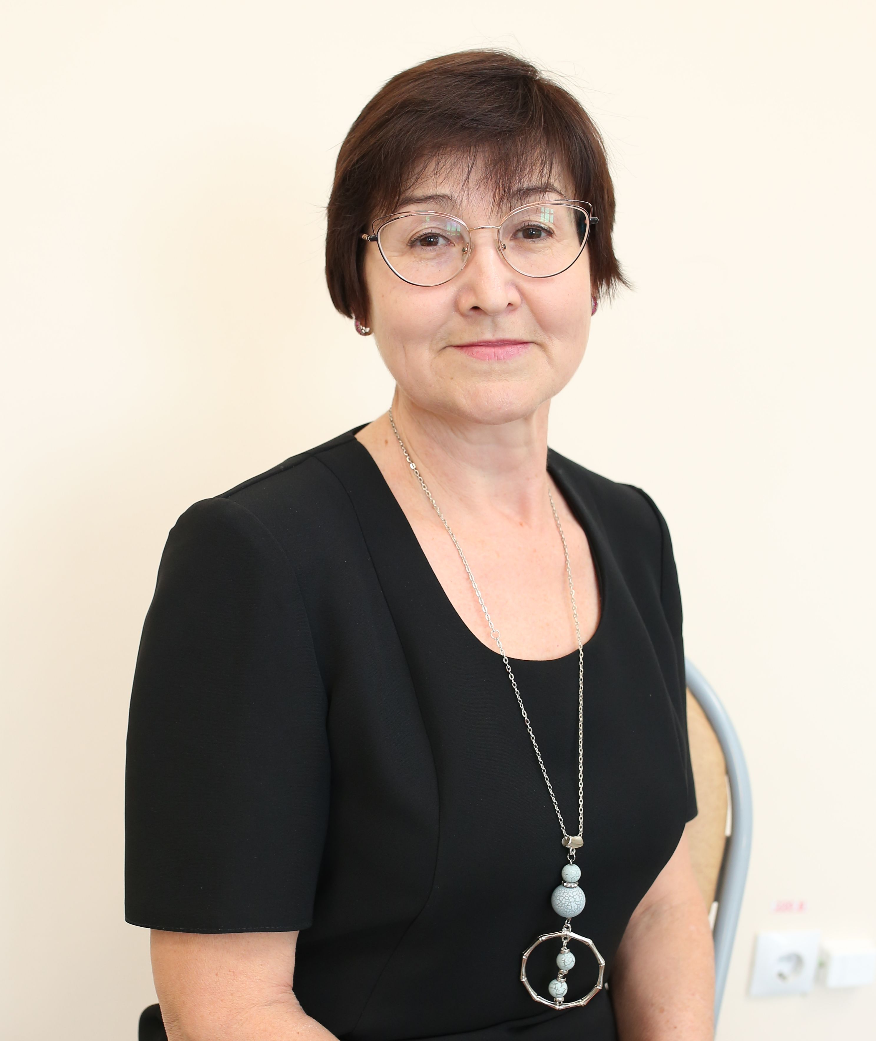 Петрова Людмила Николаевна.